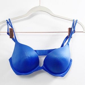 Victoria’s Secret Very Sexy Push up bra